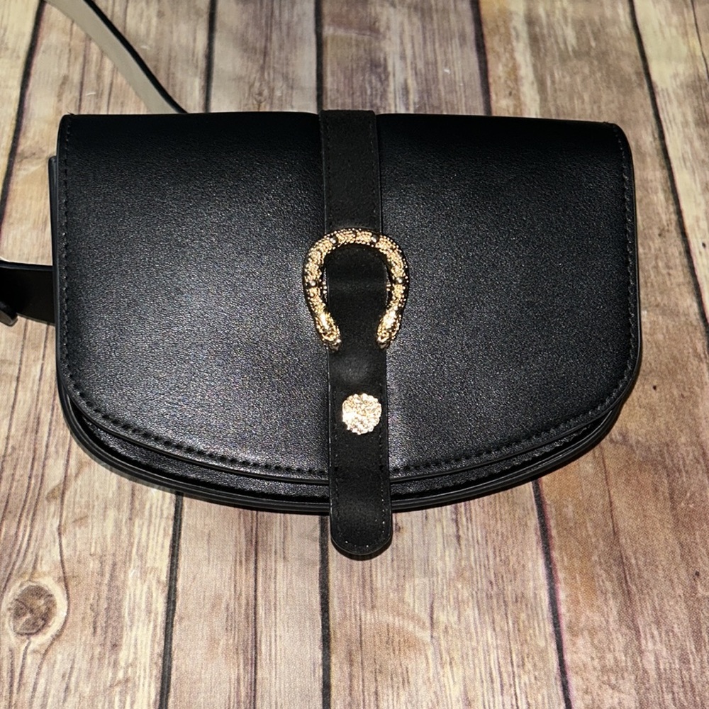 Black belt bag with Gold “serpent” design, Size Medium